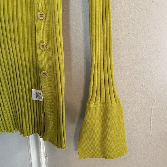 HP!! 🎉NWT Long sleeved ribbed top - Picture 2 of 6